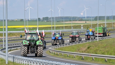 Polish farmers lift blockades at all Ukraine crossings