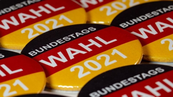 German parties accused of breaching data protection rules