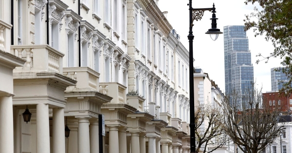 UK housing market improves but slowdown seen as rates rise